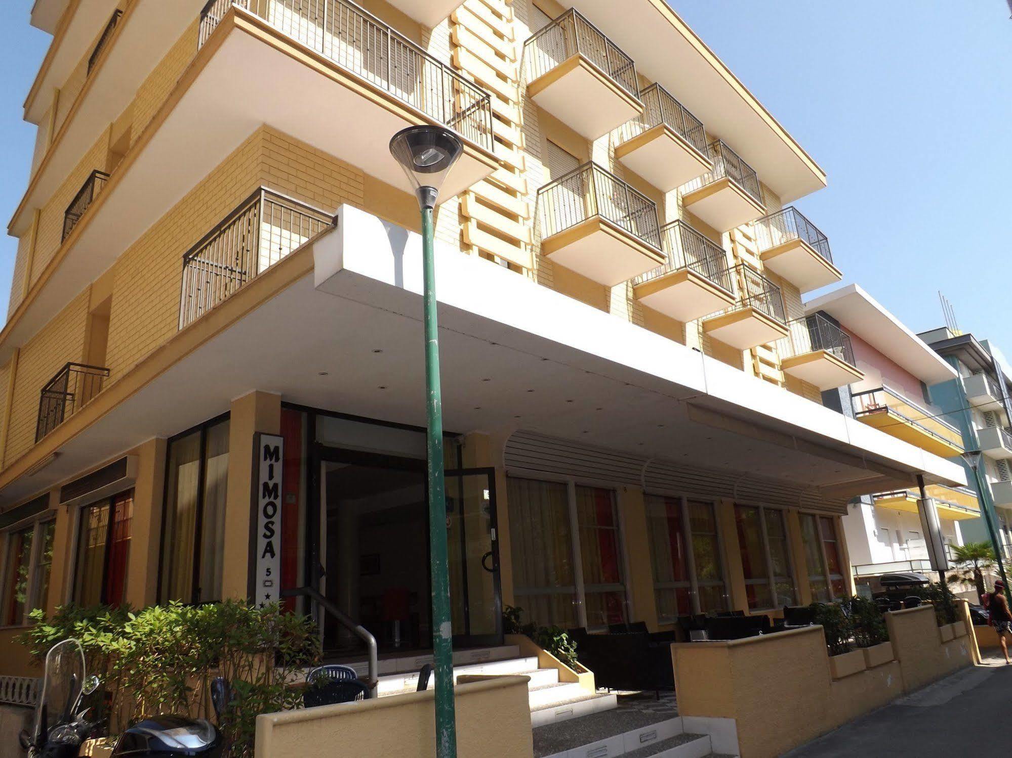 Hotel Mimosa Bellaria-Igea Marina Buitenkant foto
